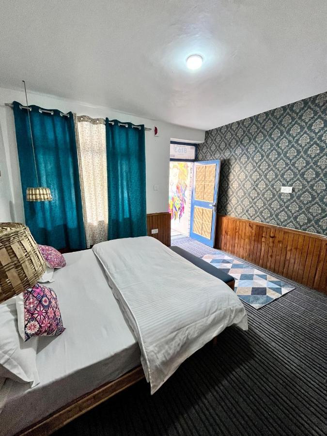 Хостел Ats -Manali Экстерьер фото